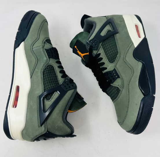 Jordan 4 Retro OG SP Undefeated (2025)$170