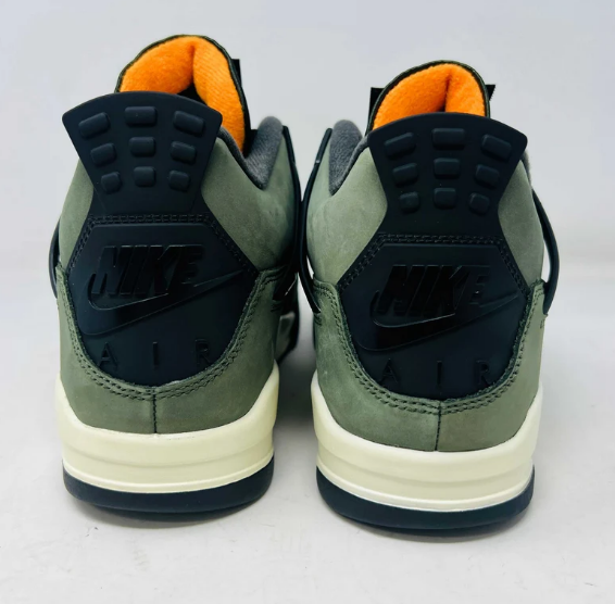Jordan 4 Retro OG SP Undefeated (2025)$170