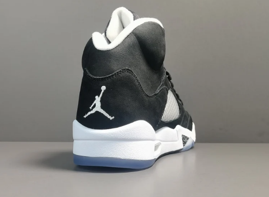Air Jordan 5 Retro Moonlight$170